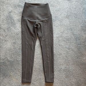 Fanka leggings size small